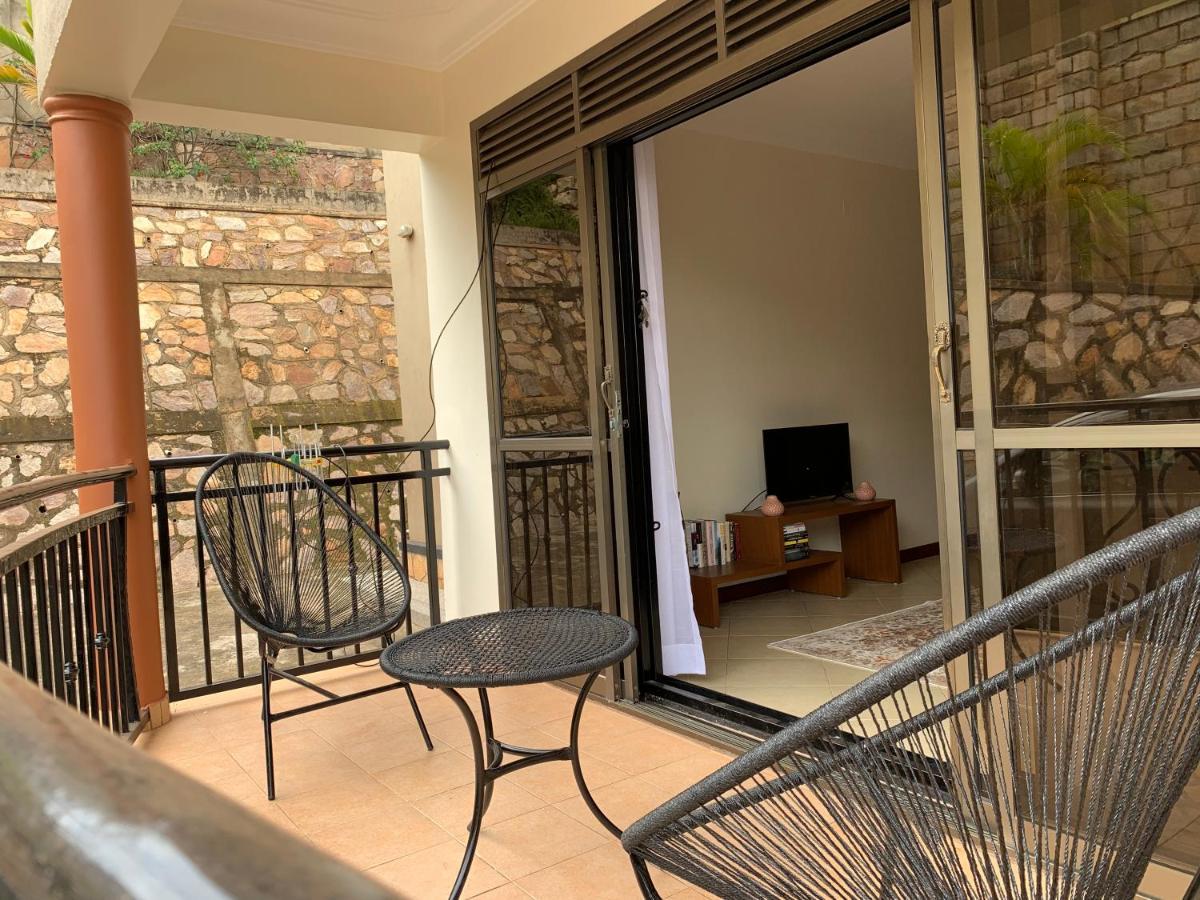 Cozy 2-Bedroom Apartment Within City Limits. Kampala Ngoại thất bức ảnh